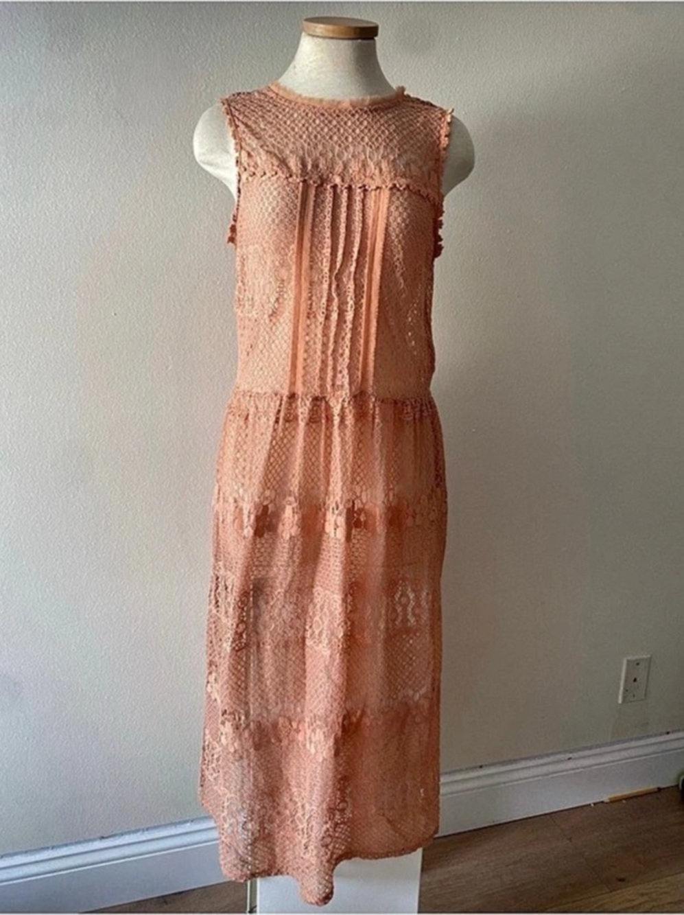 Dusty Pink Lace Midi Dress